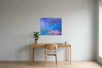 Tableau Abstrait Bleu 53 “Froid Polaire”, peinture originale à l'huile par Régine Gardan, 73 × 60 cm, tableau bleu accroché dans un bureau