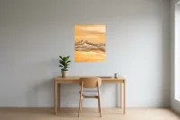 Tableau Abstrait Jaune 162 “Sahara”, peinture originale à l'huile par Régine Gardan, 60 × 73 cm, tableau jaune accroché dans un bureau