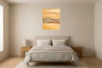 Tableau Abstrait Jaune 162 “Sahara”, peinture originale à l'huile par Régine Gardan, 60 × 73 cm, tableau jaune accroché dans une chambre