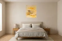 Tableau Abstrait Jaune 234 “Coucher De Soleil”, peinture originale à l'huile par Régine Gardan, 60 × 73 cm, tableau jaune accroché dans une chambre