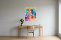 Tableau Abstrait Multicolore 221 “Nirvana”, peinture originale à l'huile par Régine Gardan, 60 × 80 cm, tableau multicolore accroché dans un bureau