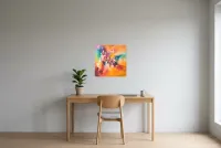 Tableau Abstrait Multicolore 98 “Phénix”, peinture originale à l'huile par Régine Gardan, 50 × 50 cm, tableau multicolore accroché dans un bureau