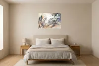 Tableau Abstrait Noir 155 “Distorsion”, peinture originale à l'huile par Régine Gardan, 80 × 55 cm, tableau noir accroché dans une chambre