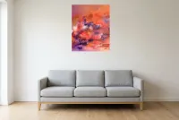 Tableau Abstrait Rose 220 “Chaleur Rosâtre”, peinture originale à l'huile par Régine Gardan, 65 × 80 cm, tableau rose accroché dans un salon