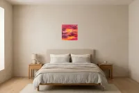 Tableau Abstrait Rouge 104 “Magma”, peinture originale à l'huile par Régine Gardan, 40 × 40 cm, tableau rouge accroché dans une chambre