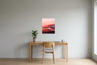 Tableau Abstrait Rouge 107 “Stabilité Irréel, peinture originale à l'huile par Régine Gardan, 46 × 55 cm, tableau rouge accroché dans un bureau