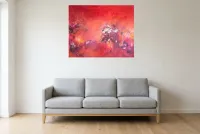 Tableau Abstrait Rouge 119 “Arbre de Vie”, peinture originale à l'huile par Régine Gardan, 100 × 80 cm, tableau rouge accroché dans un salon