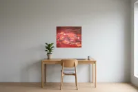 Tableau Abstrait Rouge 161 “Ébullition”, peinture originale à l'huile par Régine Gardan, 64 × 54 cm, tableau rouge accroché dans un bureau
