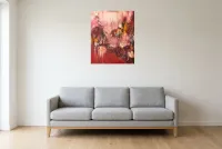 Tableau Abstrait Rouge 3 “Détachement”, peinture originale à l'huile par Régine Gardan, 60 × 73 cm, tableau rouge accroché dans un salon