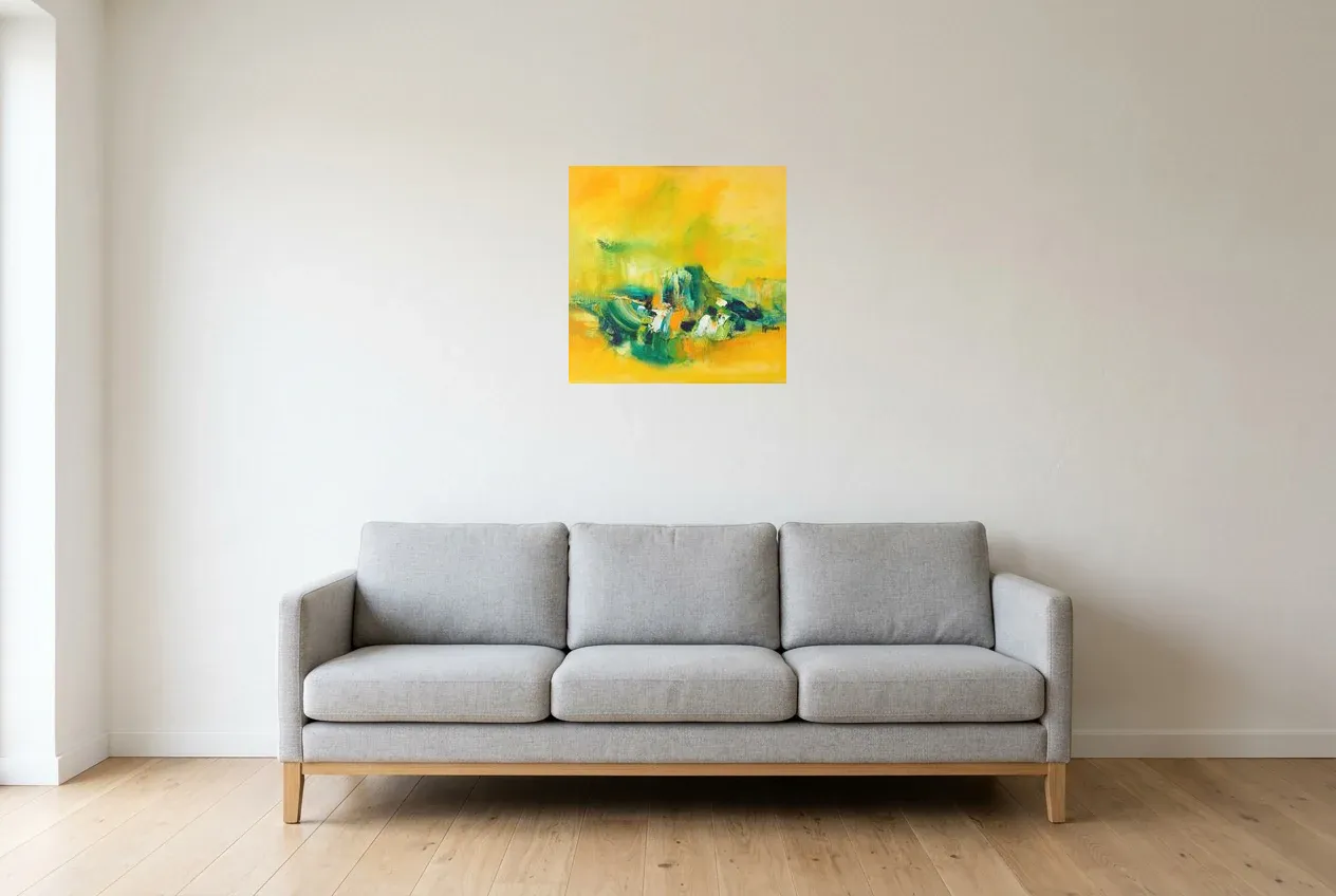Arte Abstracto Amarillo 111 “Oasis”, pintura original al óleo de Régine Gardan, 50 × 50 cm, colgado en un salón
