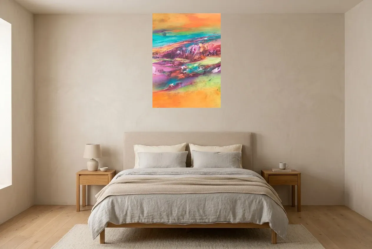 Multicoloured Abstract Painting 116 “Montagne Des 7 Couleurs”, original oil painting by Régine Gardan, 65 × 90 cm, hung in a bedroom