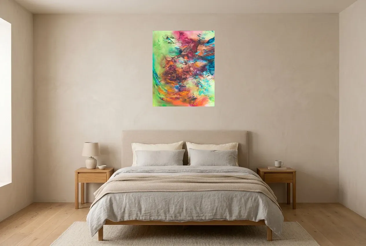 Arte Abstracto Multicolor 165 “Illusion”, pintura original al óleo de Régine Gardan, 60 × 73 cm, colgado en un dormitorio