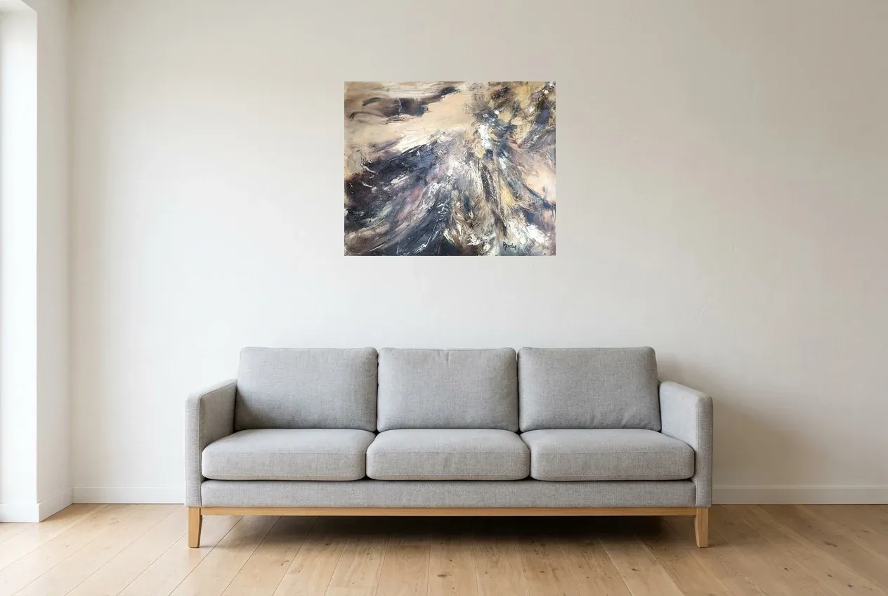 Cuadro Abstracto Negro 172 “Plumes”, pintura original al óleo de Régine Gardan, 73 × 60 cm, colgado en un salón