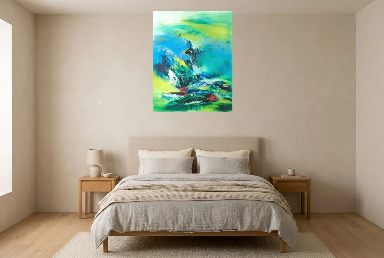 Cuadro Abstracto Verde 117 “Aigle”, pintura original al óleo de Régine Gardan, 73 × 93 cm, colgado en un dormitorio