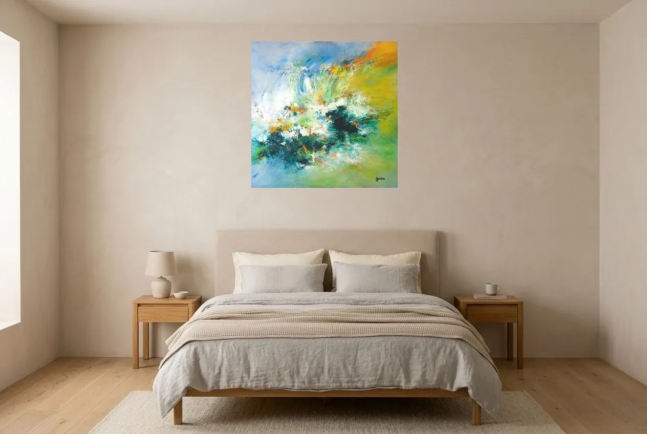 Green Abstract Wall Art 7 “Éclaboussure Végétal”, original oil painting by Régine Gardan, 80 × 80 cm, hung in a bedroom